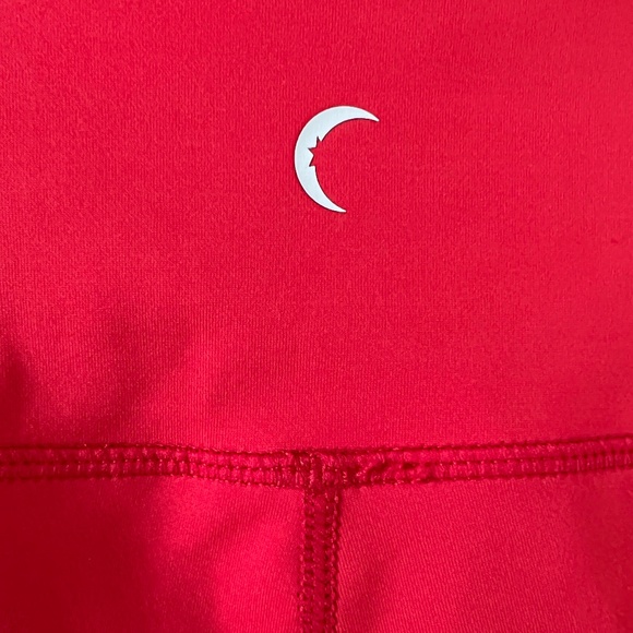 ZYIA Active Red Leggings Size 6-8 - Picture 7 of 9